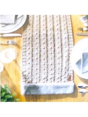 New Koolaburra by Ugg Table Runner